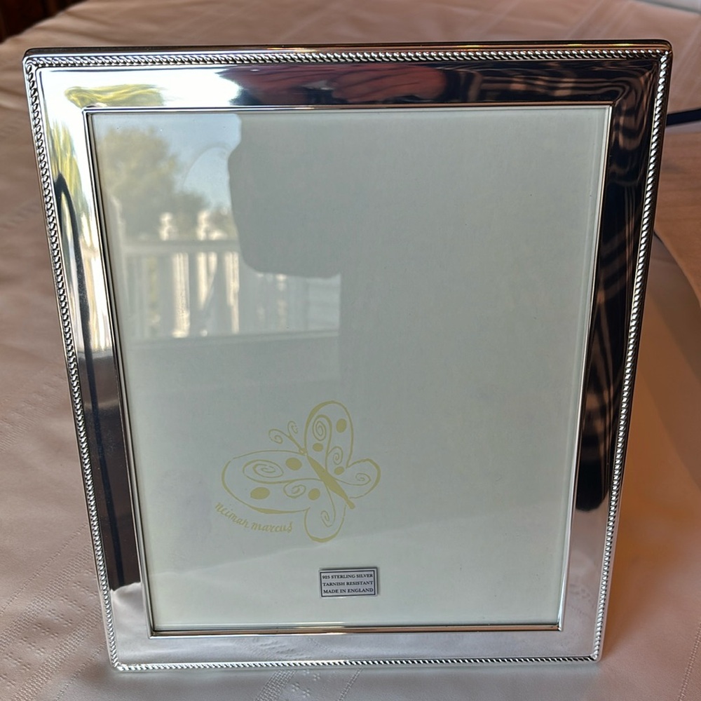 Carr’s Sterling 8” x 10” Frame (NIB)